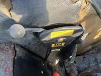 1983 JOHN DEERE 1040 2WD TRACTOR - 68