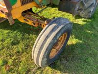 1983 JOHN DEERE 1040 2WD TRACTOR - 82