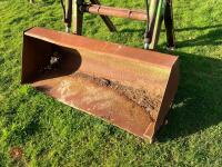 1983 JOHN DEERE 1040 2WD TRACTOR - 89