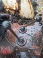 DAVID BROWN 990 TRACTOR (S/R) - 7