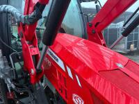 2013 MASSEY FERGUSON 5610 4WD TRACTOR - 44