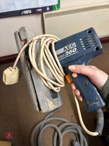 240V AEG SANDER