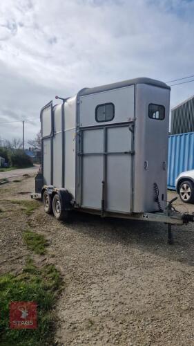 IFOR WILLIAMS HB510RC EQUINE TRAILER