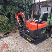 HORNET HT10CKS 1T MINI DIGGER - 12