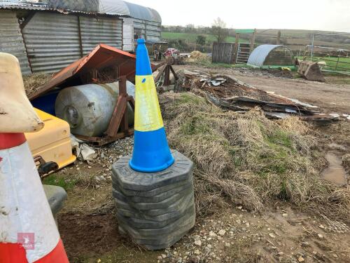 11 BLUE TRAFFIC CONES