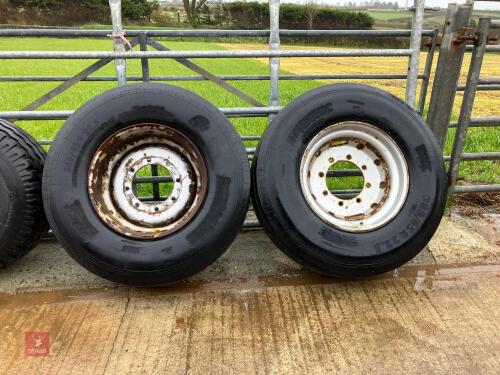PAIR OF SUPER SINGLE WHEELS