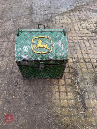 JOHN DEERE TOOL/STRAP BOX