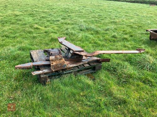 QUICKE US LOADER BRACKETS