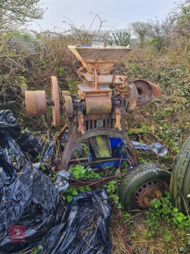BAMFORD CORN CRUSHER (S/R)