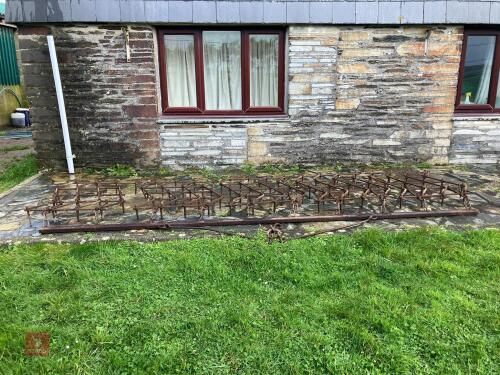 SET OF 5 LIGHT SEED DRAG HARROWS