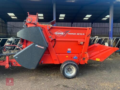 2015 KUHN PRIMOR 3570 STRAW CHOPPER