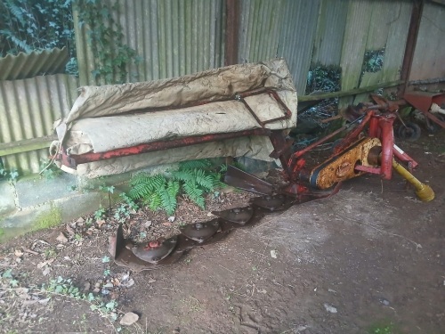 VICON 5'6'' DISC MOWER