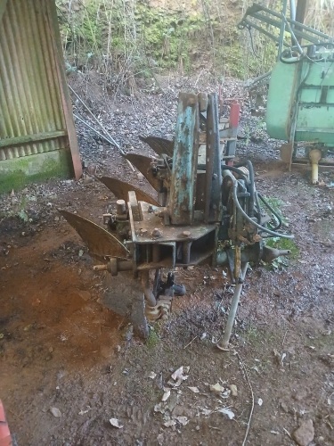 RANSOMES 4F CONVENTIONAL PLOUGH