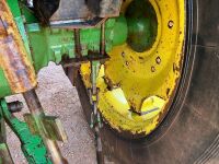 1986 JOHN DEERE 2140 4WD TRACTOR - 19