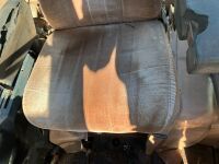 1986 JOHN DEERE 2140 4WD TRACTOR - 75