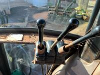 1986 JOHN DEERE 2140 4WD TRACTOR - 80