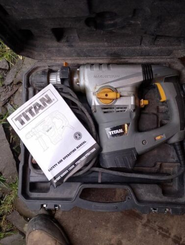 TITAN HAMMER DRILL