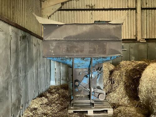 HUNT ROLLER MILL
