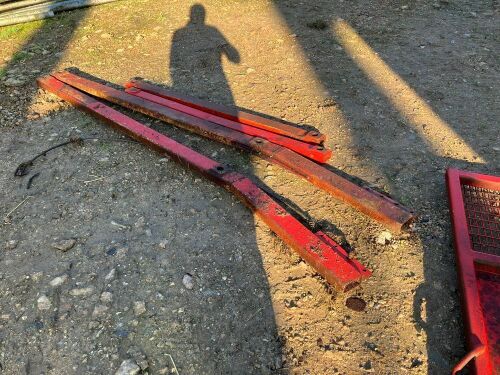12T MARSTON TAILGATE & ARMS