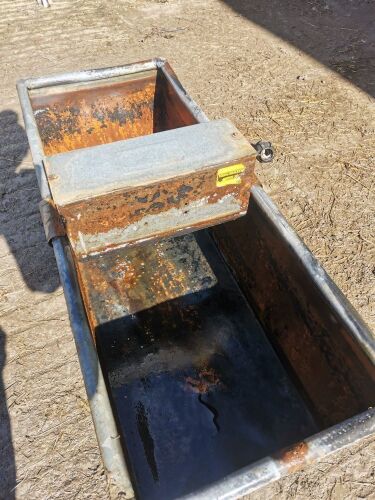 4' IAE WATER TROUGH