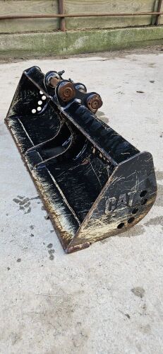 CAT GRADING BUCKET FOR 1.5 TONNE DIGGER