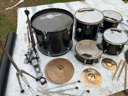 DRUM KIT