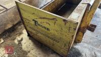 TWOSE 6' TIPPING LINK BOX - 8