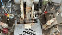 2010 MASSEY FERGUSON 3635 4WD TRACTOR - 21