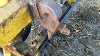 GRAYS BALE HANDLER - 14