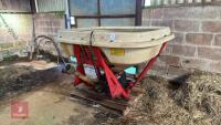 VICON WAGTAIL FERTILISER SPINNER - 2