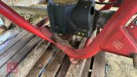 VICON WAGTAIL FERTILISER SPINNER - 9