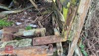 VINTAGE THRESHING MACHINE (S/R) - 4