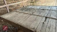 14' 10'' TURNTABLE BALE/FLAT TRAILER - 11