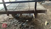 14' 10'' TURNTABLE BALE/FLAT TRAILER - 15