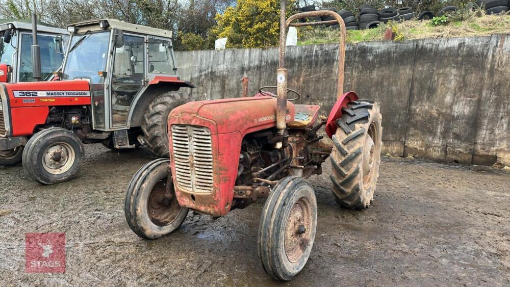 1962 MASSEY FERGUSON 35 2WD TRACTOR