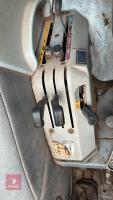 1993 MASSEY FERGUSON 362 2WD TRACTOR - 53