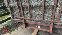 28 BALES OF STRAW AND TRAILER - 4