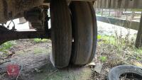 28 BALES OF STRAW AND TRAILER - 14