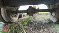 28 BALES OF STRAW AND TRAILER - 24