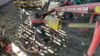 KVERNELAND HAYBOB 300 TURNER - 13