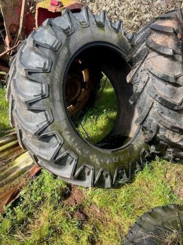 2 TRACTOR TYRES