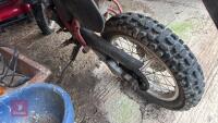 1989 KAWASAKI KMX 200 DIRT BIKE - 16