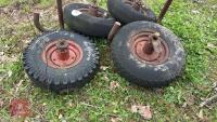 4 WHEELS & TYRES - 16