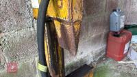 HYDRAULIC LOG SPLITTER - 3