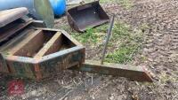 TWIN WHEEL LORRY DOLLY - 27