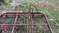 FLAT EIGHT BALE GRAB - 13
