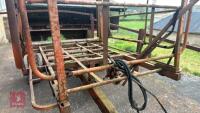 56 BALE CARRIER (S/R) - 8