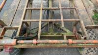 56 BALE CARRIER (S/R) - 18