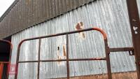 56 BALE CARRIER (S/R) - 23