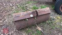 3' 6'' LOADER BUCKET - 7
